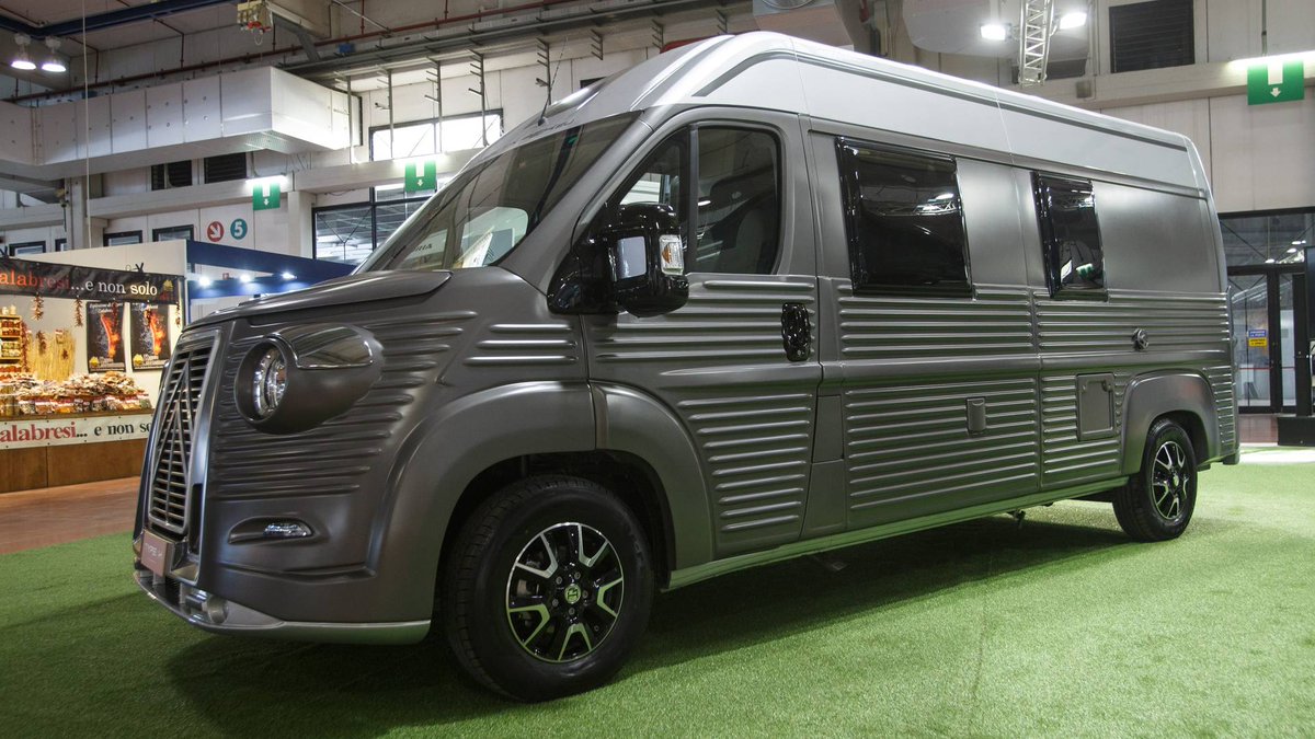 Motor1espana's tweet image. #Citroën presenta el nuevo #TypeH en #Italia bit.ly/2GEi5NF
#novedades @Citroen