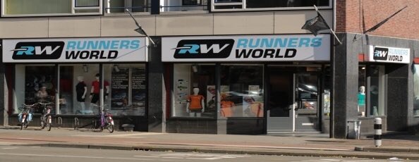 Tof dat niet alleen <a href="/runnersworld_ab/">RW Amsterdamse Bos</a> maar ook <a href="/rwarnhem/">Runnersworld Arnhem</a> ons wil steunen richting de <a href="/Stg_Roparun/">Stichting Roparun</a> ! Topgasten die Bas en Peter! #Roparun #roparun2018