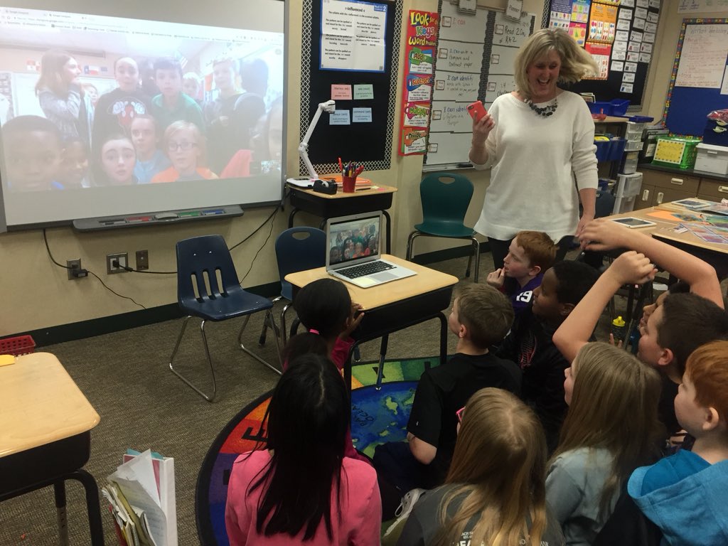 ShakoJacksonLC's tweet photo. Mystery Hangout with Mrs. Schleper’s 4th grade class. Where is the other class?  Map skills. Problem-solving. Answer: Lufkin, TX #DLDay #shakoEDU #educationforward @shakopeedlc https://t.co/NRRPAWkAHL