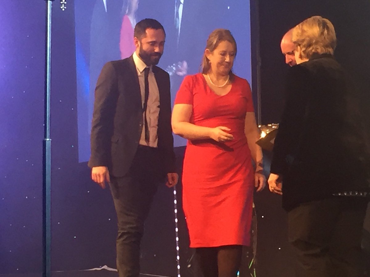 RB_Awards's tweet photo. The Train Operator award sponsored by Knorr-Bremse goes to Chiltern Railways #RailBA @chilternrailway @KBRailUK https://t.co/TTBPMBa3ne