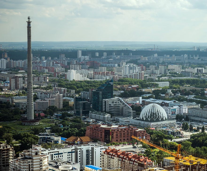 World trade center on the east river. Nbfc. Деловой центр сити в лондоне. Небоскреб церковь чикаго. Разрешение фото 2000.