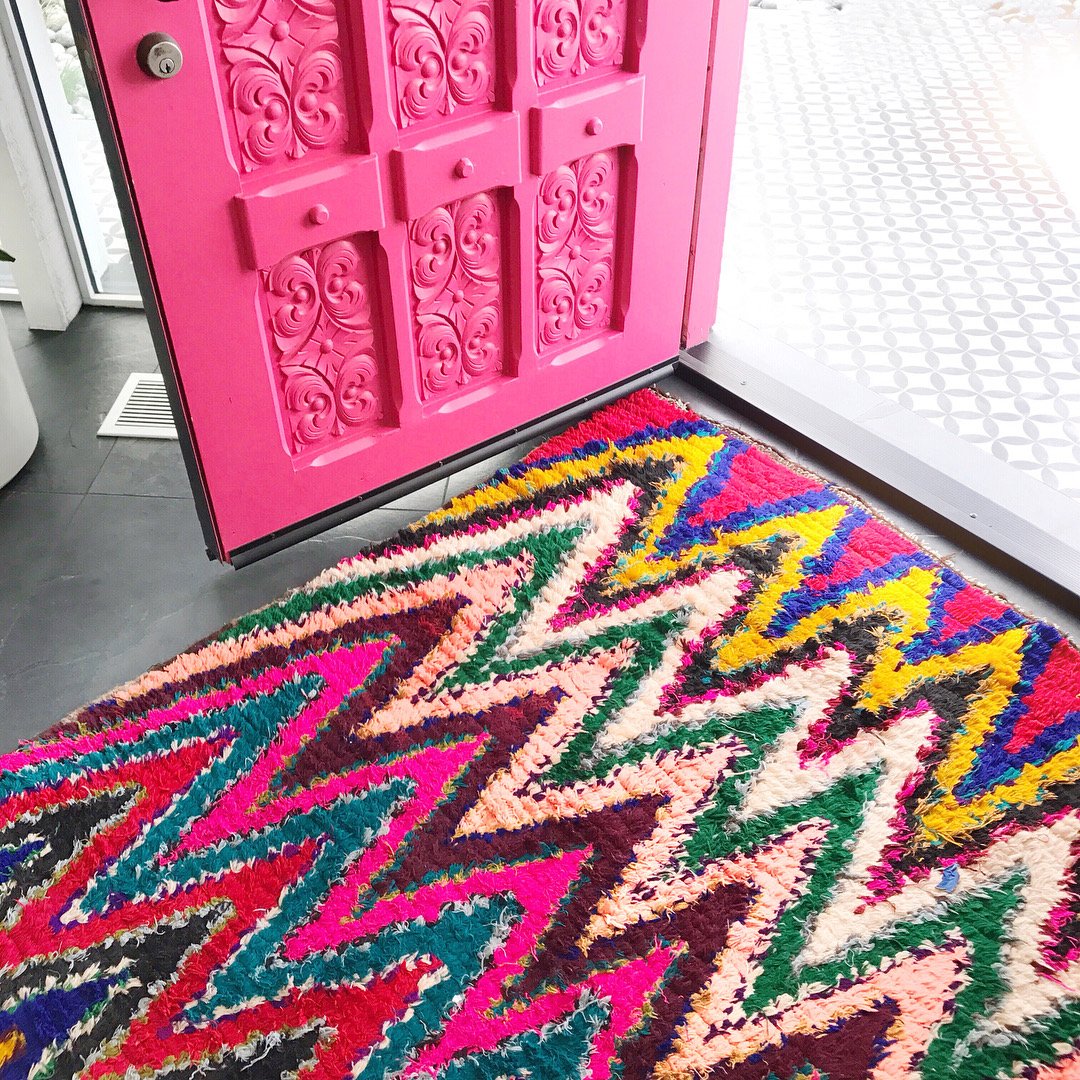 ModernismWeek's tweet photo. If you think this entry at #MoroccanModern is stunning, just wait until you see all the additional goodness by @Ferguson_FEI @Thermador @DXV! Last chance to tour this 1975 Hal Lacy home, renovated by #thomboyproperties, on Feb. 23 and 24. #ModernismWeek https://t.co/wAvl85loRx