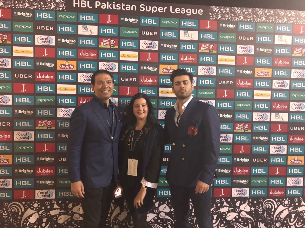 TeamFawadAKhan's tweet photo. #FawadKhan at the opening ceremony of #PSL in Dubai.
#IslamabadUnited #Amdassador https://t.co/YMIloFhSB1