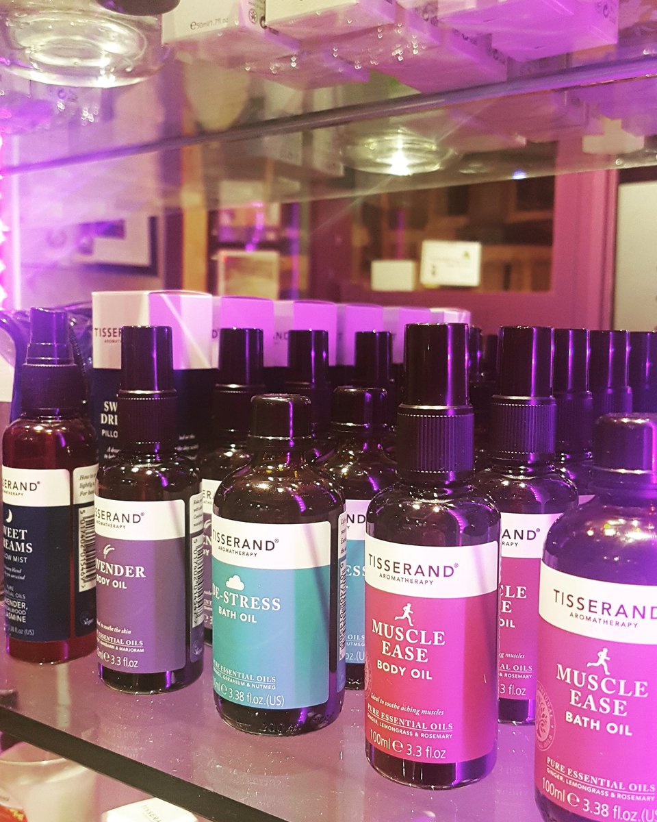hb_therapy's tweet photo. Feeling a bit stressed or aching? Just add a few drops of our #muscleease or #Destress oils into your bath and enjoy a perfect "me time". #beauty #tisserand #tisseranddestressoil #relax #relaxation #bathoils #bath #easeyourmuscles #muscles #motherdaysgift  @tisseranduk https://t.co/m0Lzbibt62
