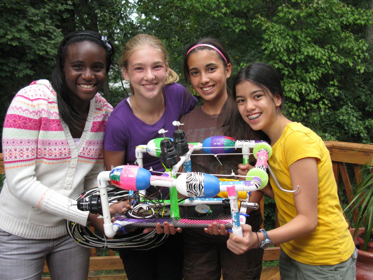 NSF's tweet photo. For Introduce a Girl to Engineering Day, we are dedicating this #TBT to @scigirls Season 2, where they dive into underwater robotics at the @NavalAcademy to investigate artificial oyster reefs. https://t.co/KS2yDOi0hE  #GirlDay2018 https://t.co/MefwTeB61Q