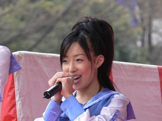 川崎希の母親は 仕事や経歴を調査 親子エピソードなども 女性が映えるエンタメ ライフマガジン