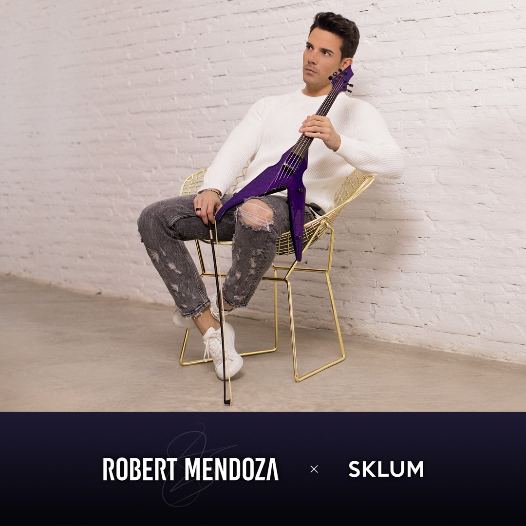 Sklum (@sklumlovedesign) on Twitter photo New! SKLUM x Robert Mendoza
Arte e interiorismo en el nuevo trabajo del artista internacional <a href="/RobertMendoza_/">RobertMendozaMusic</a> . No te pierdas mañana el lanzamiento en exclusiva del videoclip y déjate llevar por la magia de la música.
#WeLoveDesign #WeLoveMusic #WeLoveRobertMendoza New! SKLUM x Robert Mendoza
Arte e interiorismo en el nuevo trabajo del artista internacional <a href="/RobertMendoza_/">RobertMendozaMusic</a> . No te pierdas mañana el lanzamiento en exclusiva del videoclip y déjate llevar por la magia de la música.
#WeLoveDesign #WeLoveMusic #WeLoveRobertMendoza