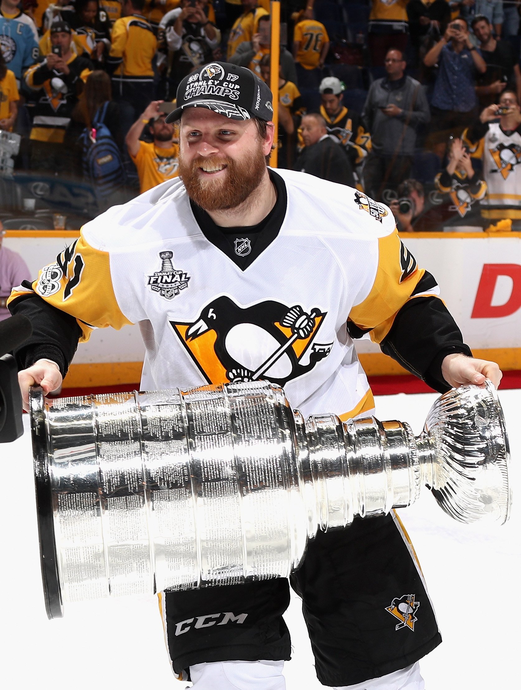 Phil Kessel is a 3x Stanley Cup champion - PensBurgh