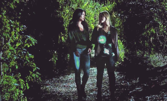 AMoravcov's tweet image. look how in love they are