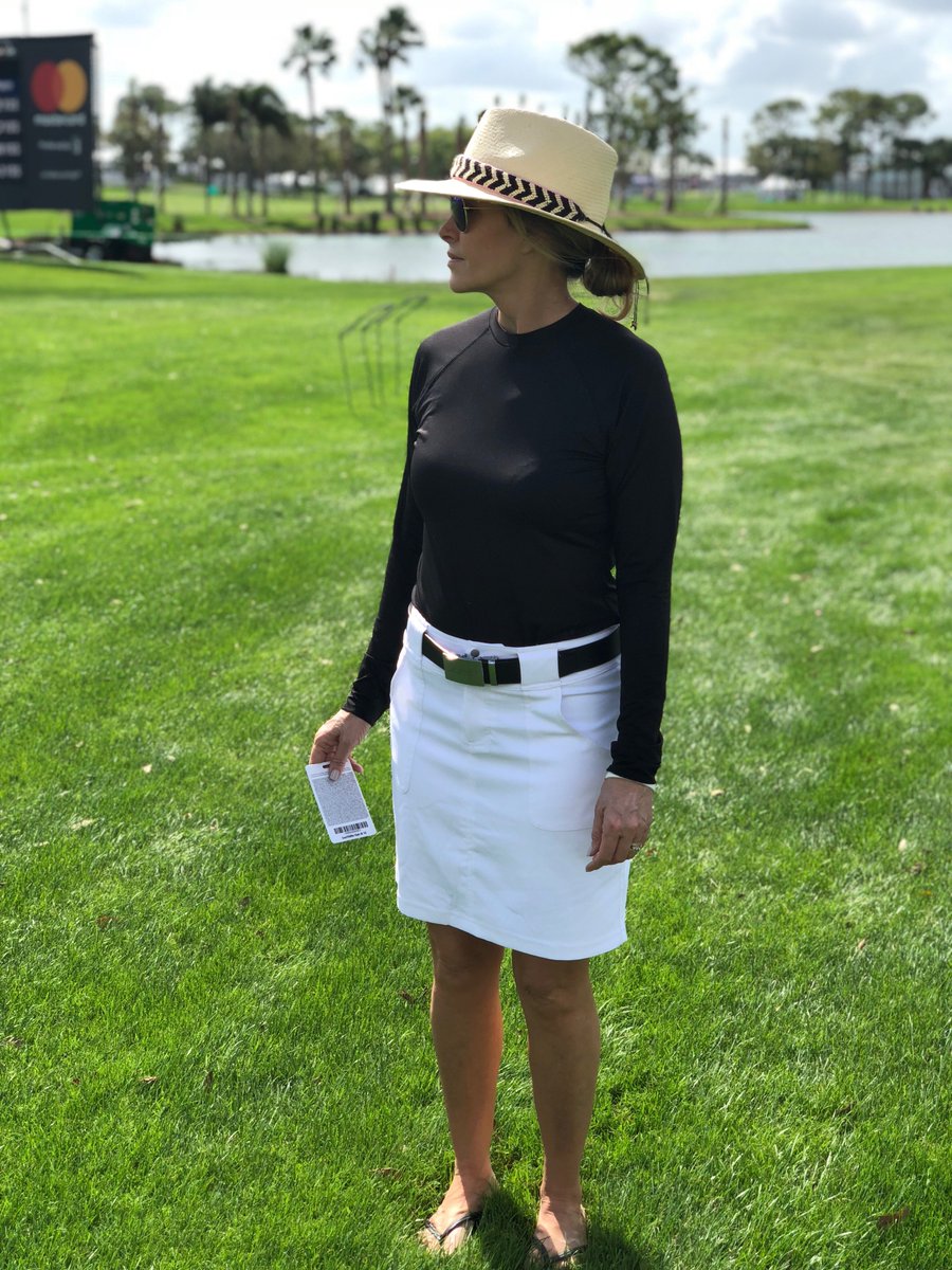 Jofit_Apparel's tweet photo. Our CEO and founder at @TheHondaClassic looking #FIERCE yesterday! Checkout the outfit we contributed for our favorite ladies in the @CoutoureC 😍 they looked AMAZING! Stop by the @HarboursideFL tent this weekend to say hi! #TeamJofit https://t.co/g65b3aEwfA