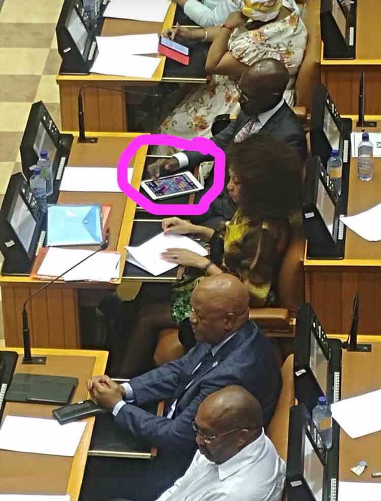 AlexCos01791816's tweet photo. @CyrilRamaphosa #zuma #guptas #zwane
#magashule #duduzane #molefe
#zumas' daughter : #uzalo
#zumas' Nephew
#nkandlaGATE
##moyaneTaxGATE
#MolefeESKOMgate
#Waterkloof
#ArmsGate
#EstinaVredeGATE
#Optimum..Tegeta..GATE (s)
#TreasuryGATE : Ghordan&Jonas Axing
VAT & TAXES #INCREASED ! https://t.co/lWn14TDiOb