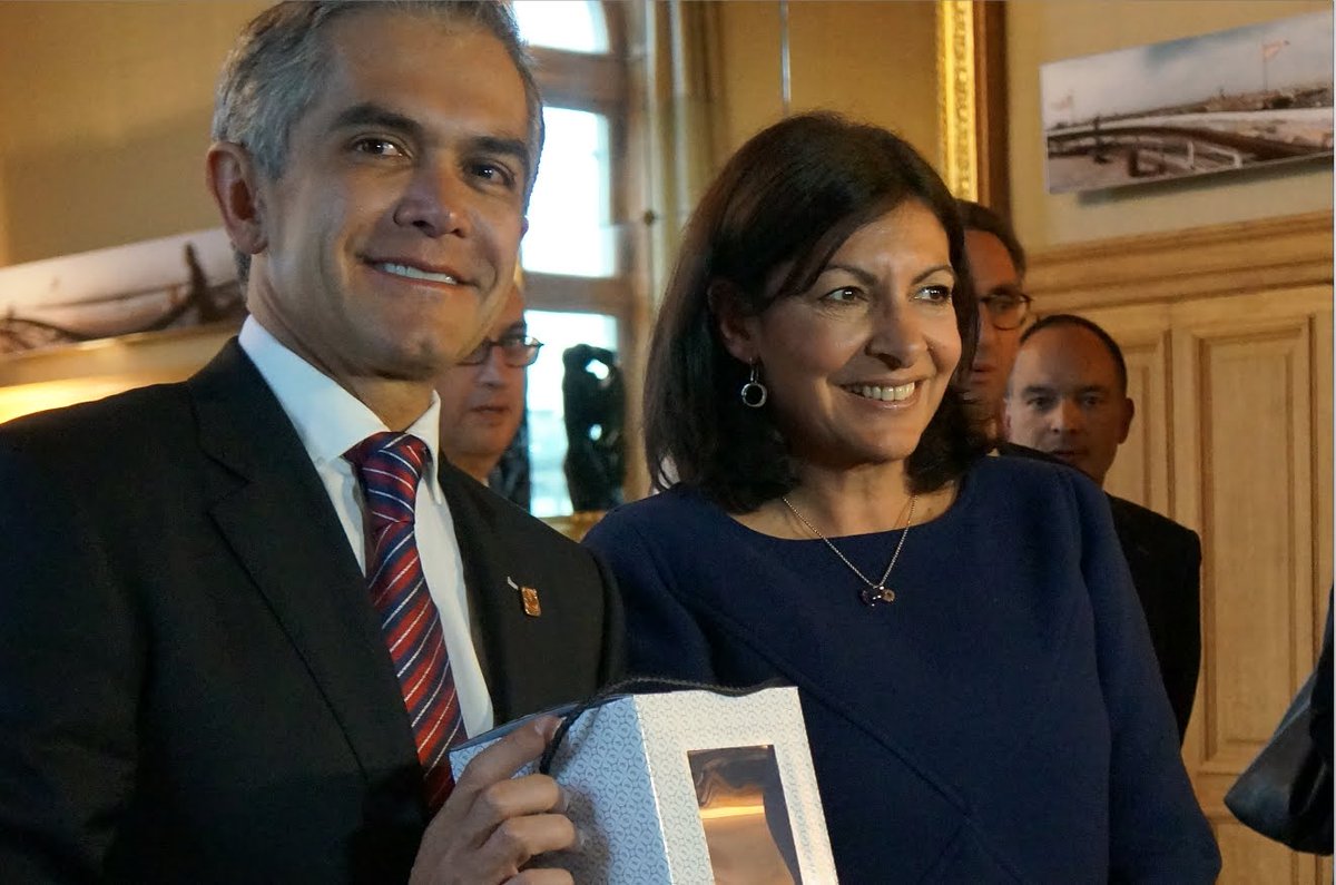 AlcaldesMexico's tweet photo. Faltan 4 días para la conferencia anual de #Women4Climate en #CDMX; @Anne_Hidalgo, presidenta de @c40cities y alcaldesa de París, y @ManceraMiguelMX encabezarán este evento que será factor de cambio para reinventar nuestras ciudades https://t.co/fpykJZ2iBU https://t.co/KP5cSQ6CSE