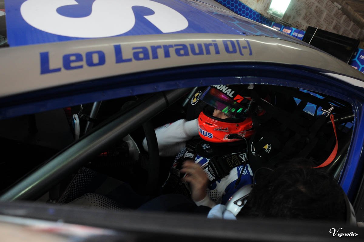 Larrauri Racing tweet media
