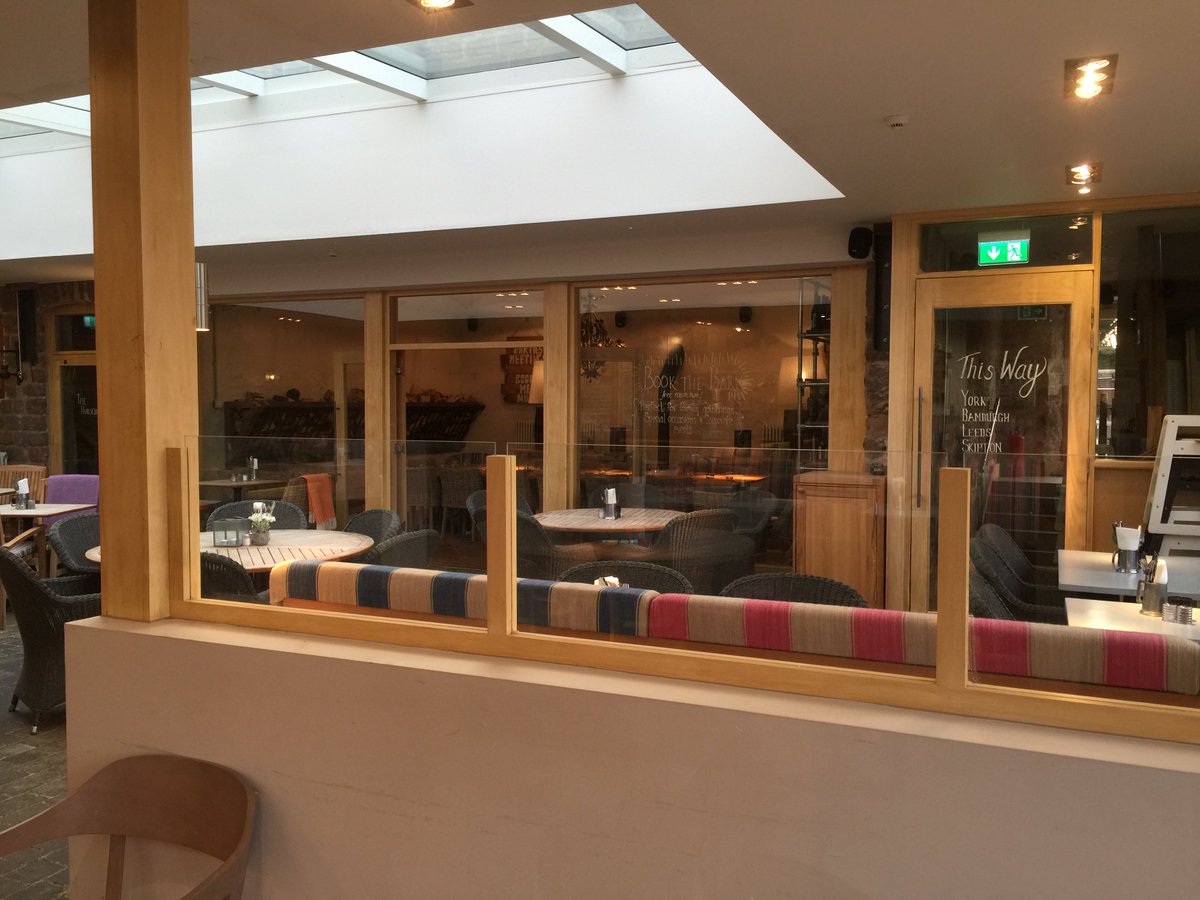 AccoyaMike's tweet photo. I chose a random hotel “The Castle Inn” at Spofforth, North York’s, and delighted to find it beautifully fitted out with Accoya joinery @accoya https://t.co/5z2KNAE6GU