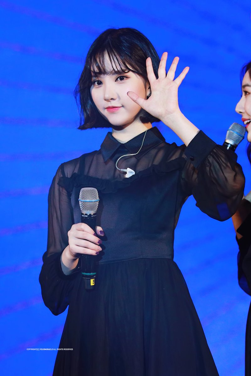 180222 이투스 콘서트 여자친구 은하
#여자친구 #은하