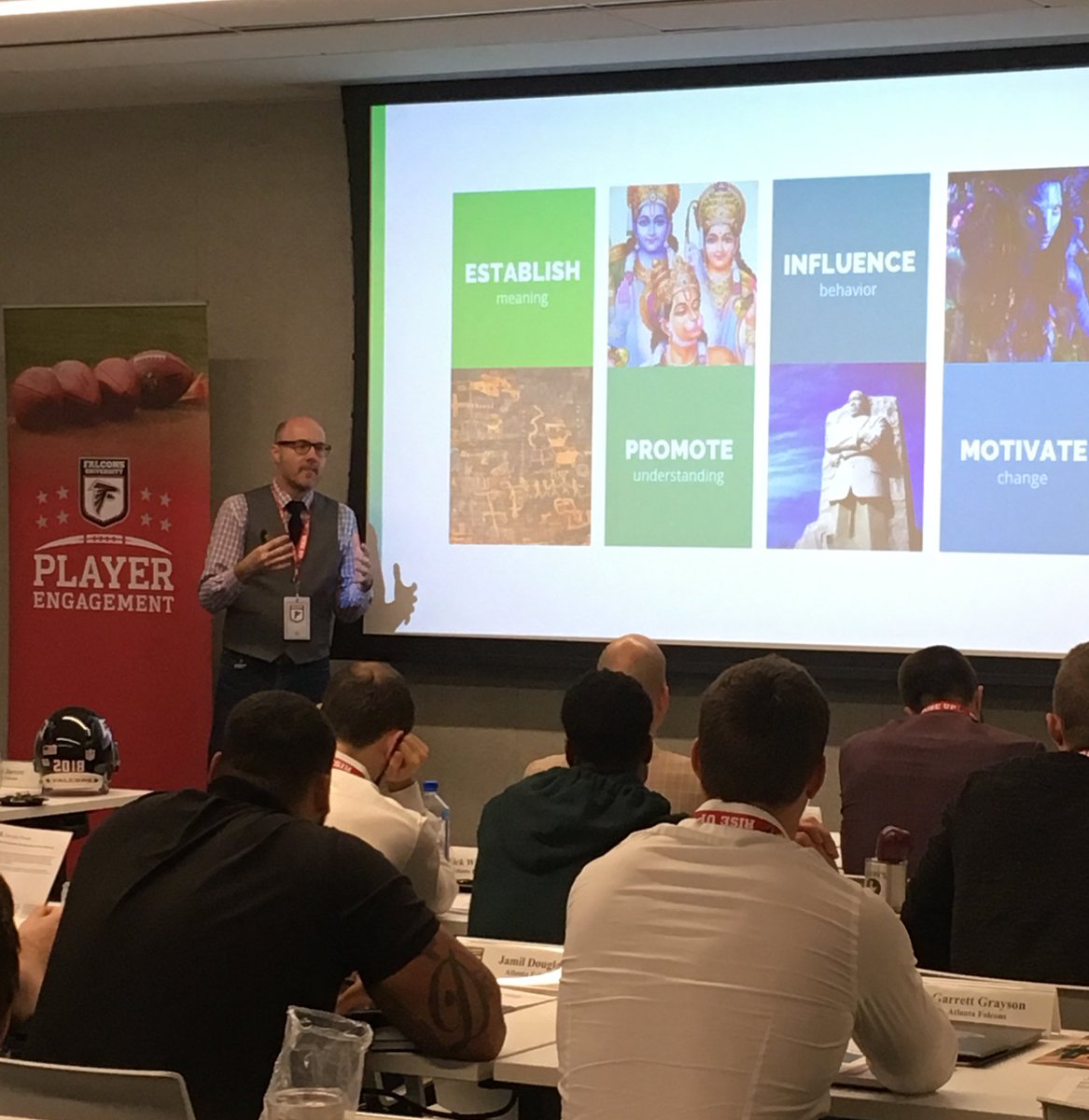 ncr_voyix's tweet image. Next up, @kevin_finke speaks to #FalconsU attendees about storytelling and campus &amp;amp; culture experiences. #NCRLife #MaximizeNow