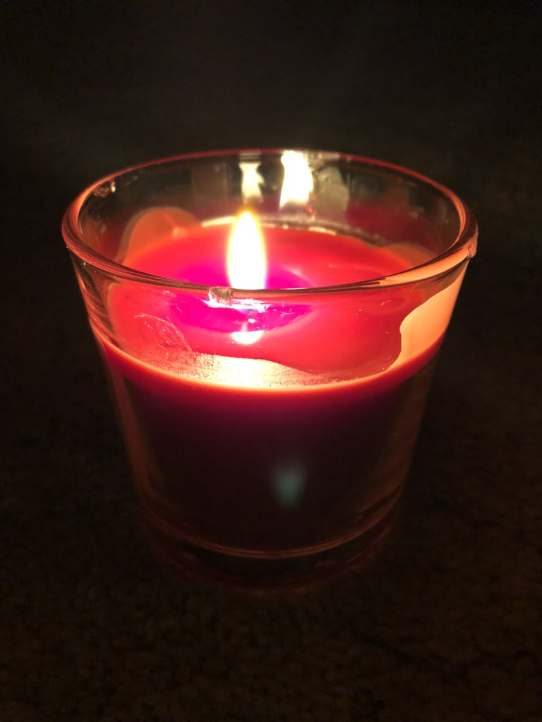jskeeling's tweet photo. Power cut in #poole #talbotvillage any one know what the problem is? Not a night to be without power..... it’s getting cold! Love my @IKEAUK candles though! https://t.co/K3wfxZsVca