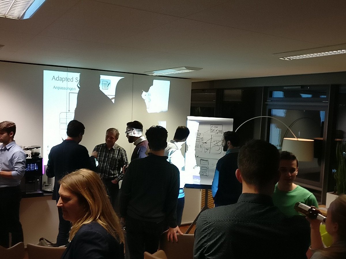 ScrumTischStgt's tweet photo. Danke für das tolle Hosting, die interessanten Vorträge und den netten Plausch danach @zuehlke_group https://t.co/eVCBa5Dh3j