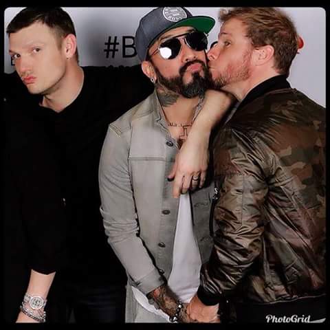 frick_world's tweet photo. Kiss, Kiss and Kiss! ❤❤❤ @nickcarter @aj_mclean @brian_littrell https://t.co/PtJZUx6TeR
