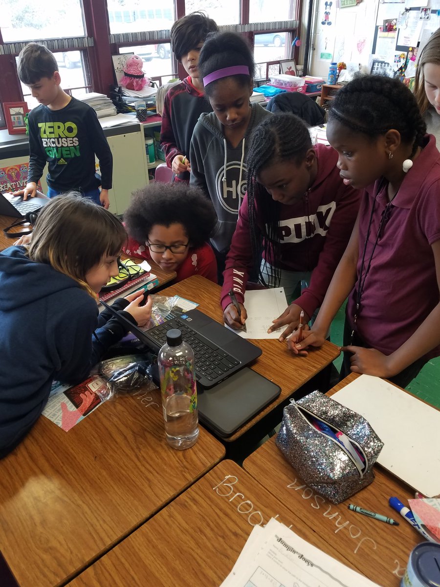 Kasper_309's tweet photo. Digital Breakout!! Who will break out first? #DLDay #109futureready https://t.co/flwouqJ0iW