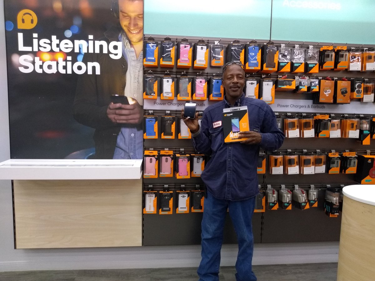 MML502NORMANDY's tweet photo. @MML502NORMANDY J7 perx with Boost up @MMLWIRELESS @elterevanspg #HOUTax18#HTWN https://t.co/veQwODCH8h
