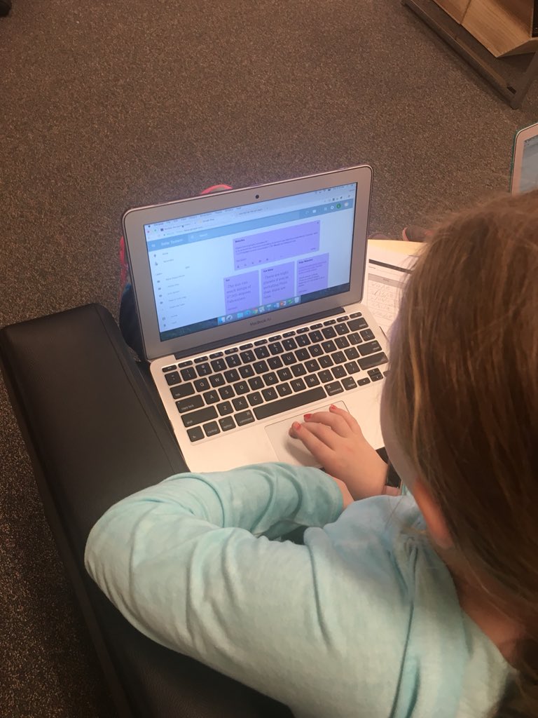 MrsMiller224's tweet photo. Exploring using Google Keep to organize our notes. Some Ss still like to use Google Docs or their notebook. What works for you? https://t.co/bMZBGLoo8d
