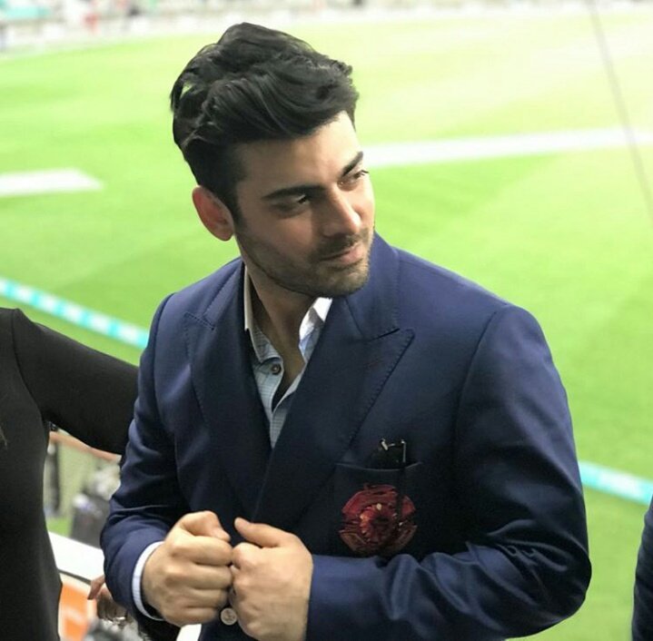 TheFawadFC's tweet photo. There is just one king and thats him.
Nobody else has that aura, That class, Fawad Khan Is FAWAD KHAN.👑❤�� https://t.co/78gVS7onBX