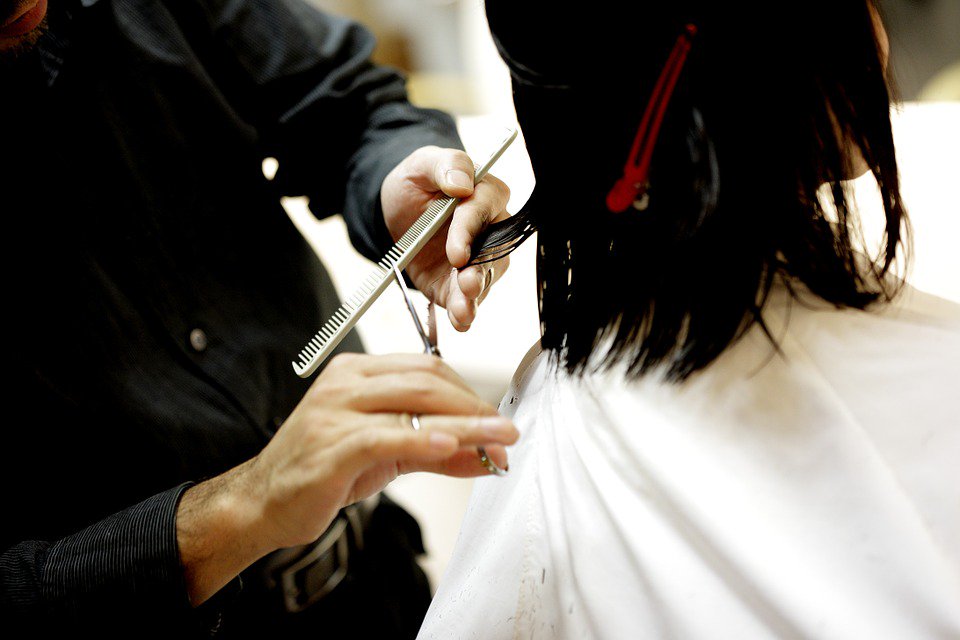 salonplex's tweet image. Are you a hair stylist? Do you own a salon? List your services/salon on Salonplex.com for free!