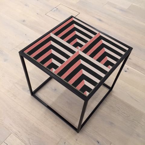 WorkhouseColl's tweet image. We’re experimenting with using our tiles in our frame tables. What do you think of this combination? buff.ly/2FmCSpQ #frametables #britishtilecollection #tempered
pitch #roypegram #britishdesign #cementtiles #wehavethisthingwithpink #interiordesign