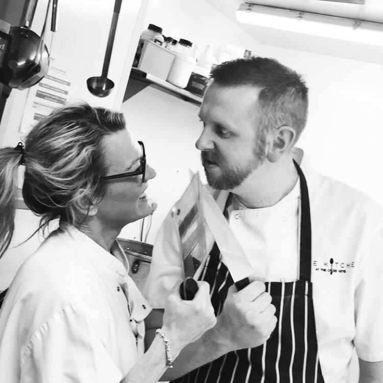 xkeysepperstone's tweet photo. For one night only #Thursday #cheflife #KitchenFavourites #service 💕💕 https://t.co/p375ZVMJLD