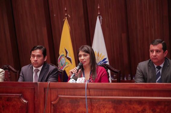 mipropuesta593's tweet image. El pueblo Ecuatoriano tuvo la oportunidad de decidir, este 4 de febrero, por un Consejo de Participación Ciudadana verdadero, que es elegido por todos nosotros. @LucyCalderonAg #EPSConsejoTransitorio #ConsejoTransitorio #epspichincha