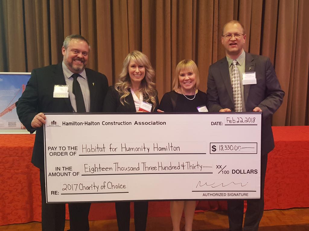 seancferris's tweet photo. A big thanks to @HHCA_1920 for a tremendous contribution to  @HabitatHamilton tonight! Pictured here with President Kim McCarthy, GM Sue Ramsay, and Habitat Chair Tom Vert of @ArcelorMittal_D https://t.co/iIT1fvedzL