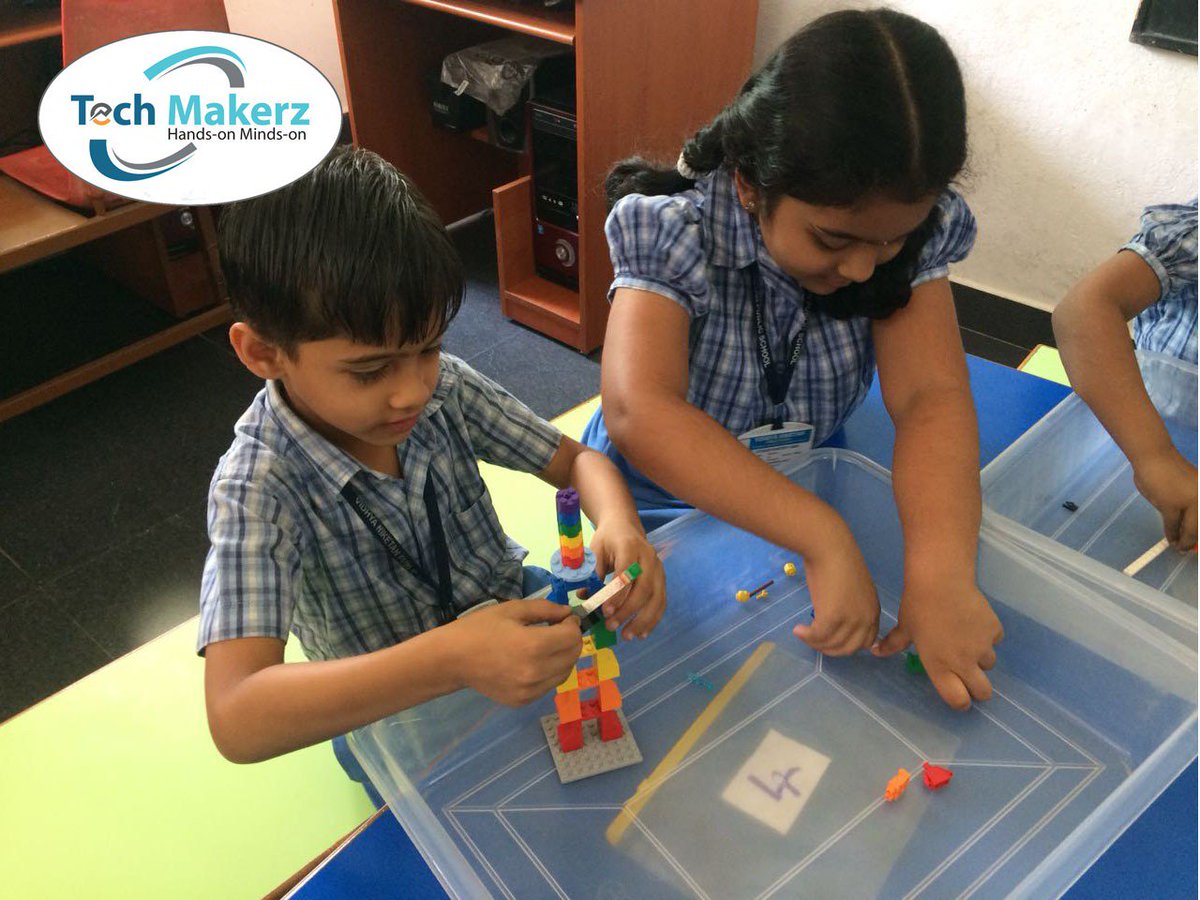 tech_makerz's tweet photo. "Changes Leads to Innovation and the Innovation leads to Progress".#Grade2 Students from #4Cinnovationlab creating their model as per the theme #Sea the  MagicWorld
#4Cinnovationlab powered by #TechMakerz
#4Clabs #4C #4Cinnovation #Designthinking #Problemsolving
@LEGOeducationUK https://t.co/hQ0YtLdWyA