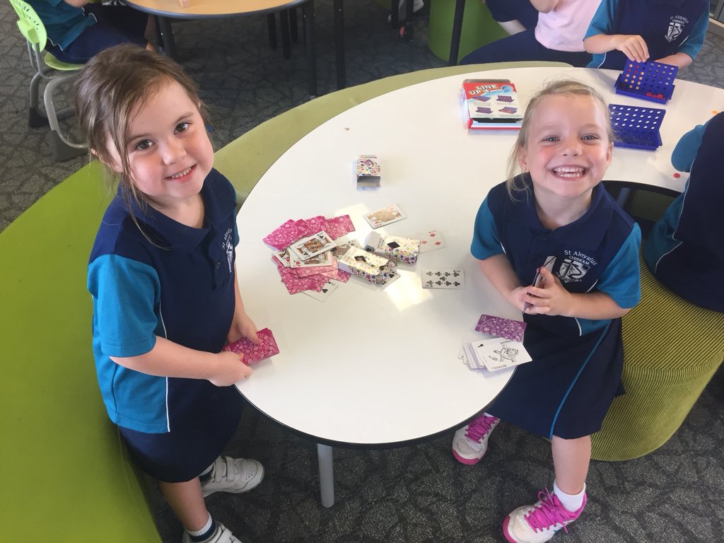 KinderW17's tweet photo. Friday Maths Games this morning: @KinderLP17 @KinderG18 https://t.co/9IjHRW1gxo