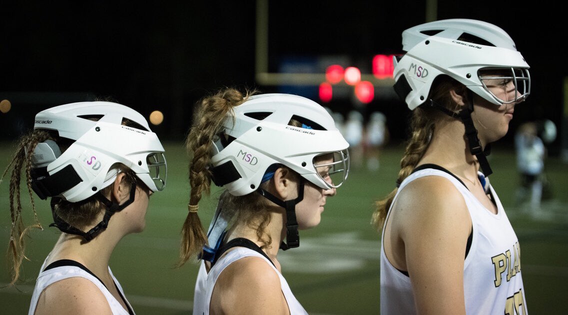 Plant Girls Lacrosse players chose to honor the Marjory Stoneman Douglas shooting victims at our first game. #PLAX2018 <a href="/PlantHighSchool/">PlantHighSchool</a>