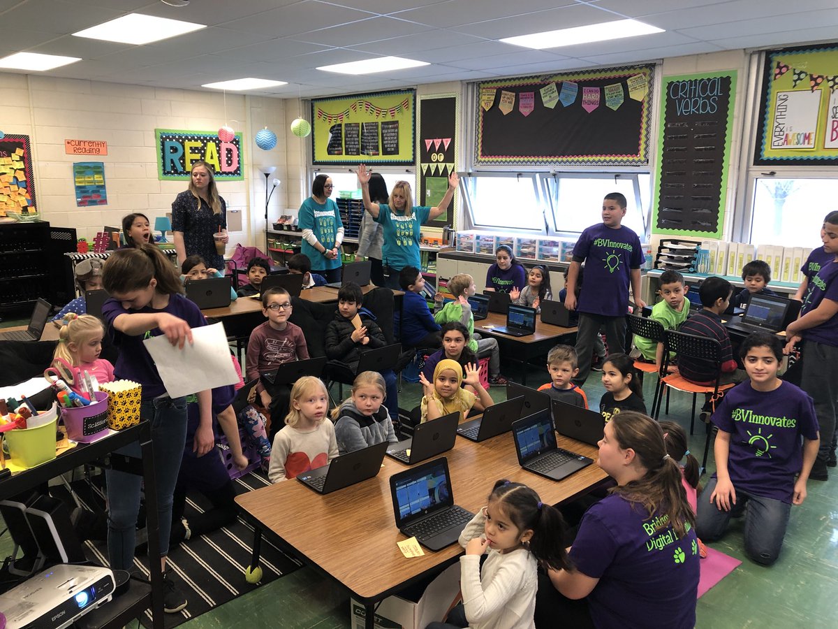 AmyB0286's tweet photo. To say I am impressed is an understatement!!! AMAZING job to @BVGoBobcats staff and students on their #BVinnovates day!! https://t.co/rxf9rnJN5w