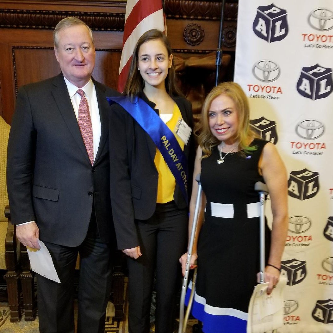 SheilaShowPHL's tweet photo. . @PhillyCityRep team proud to partner w/ @phillypal &amp; produce 48th annual #ToyotaPALDayatCityHall w/@PhillyMayor &amp; city officials. Meet our #FutureLeader as new #CityRep for the day @Sarah_Mace28 😉. 
#mentor #mentee ❤ https://t.co/HfN64EXdYo