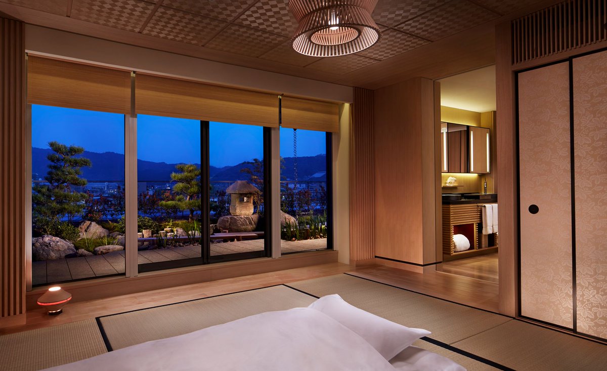 GHCAsia's tweet photo. The Forbes Travel Guide Awards are out again! Some new five star properties in the region include Rosewood Beijing, the newly renovated The Peninsula Beijing, Shangri-La Hotel, Tokyo and The Ritz-Carlton, Kyoto. 
Full List: https://t.co/IsZFfGyAnz https://t.co/QUd0iqvnao