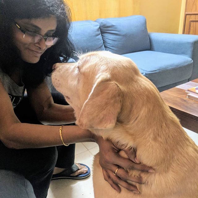 rachnaparmar's tweet photo. Because mornings are incomplete without Coco's hugs. 😊

#cocotales #dogtales #dogs_of_instagram #dogslife #dogoninstagram #labradorsofinstagram #labradorretrievers #labradorsofig #labradorsofinsta #petlover #pettales #petparent #petparenthood #petpar… https://t.co/9yLh7slhpl https://t.co/tbreXiF5NS