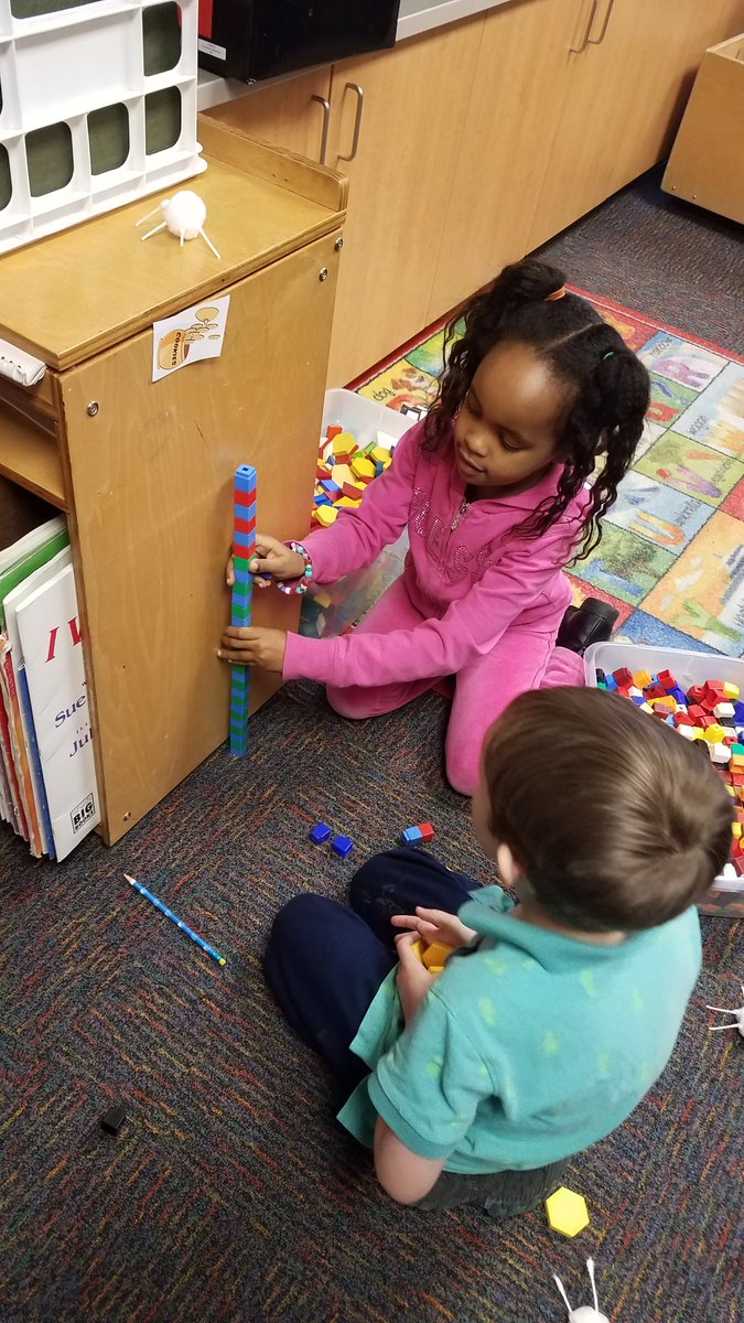 cvtigersKA's tweet photo. #Kindergarten Ss used  #communication #collaboration #creativity &amp; #CriticalThinking to solve a problem! We watched a video about Ormie the Pig trying to get cookies off of the top of a fridge. (Video link below) https://t.co/QsXJObgdxu https://t.co/W6CLTaOtTW