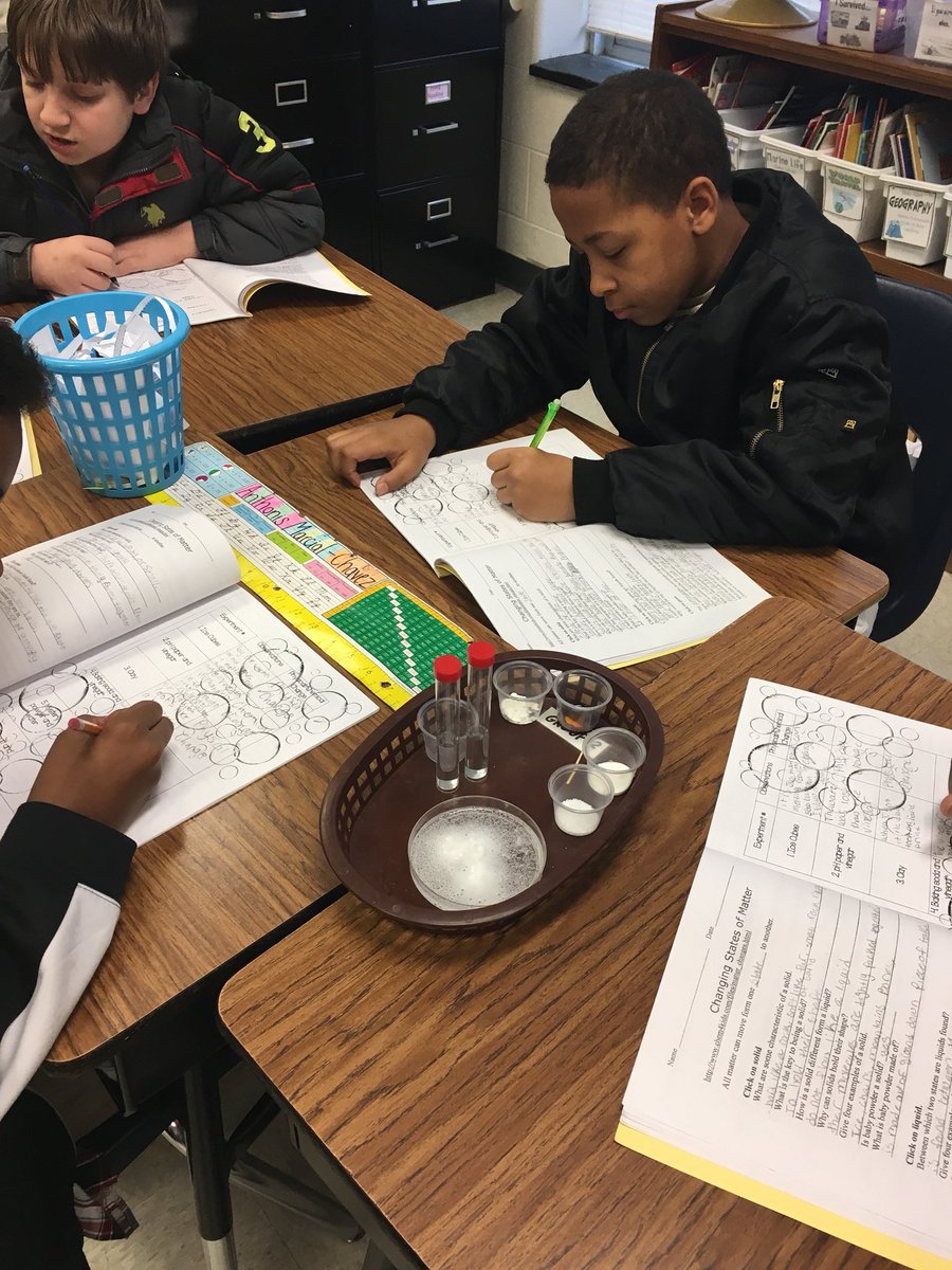 Christi24306009's tweet image. Finished up some awesome chemical reactions the other day. My little chemists loved the endothermic reactions that occurred! #ExpModelDemo #chemistry #ACTready @WSFCS_Science @DrBSci_4thekids @SciCoachOv