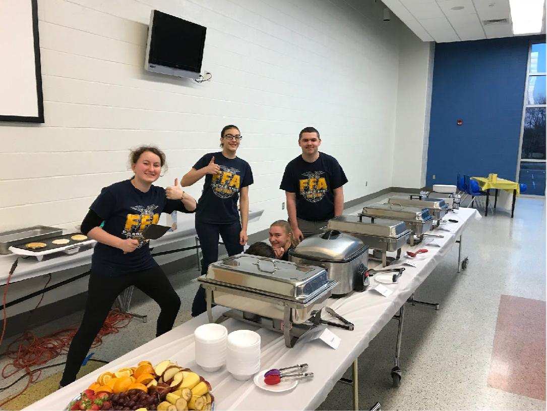 pennsylvaniaffa's tweet photo. Garden Spot FFA conducted their 7th annual Farmer's Breakfast on the first day of National FFA Week. Due to donations from the community, the chapter also raised over $500 to donate to the Lancaster County Council of Churches' Food Hub. Awesome showing of gratitude! #ACESVision https://t.co/UfRPaK6i9b