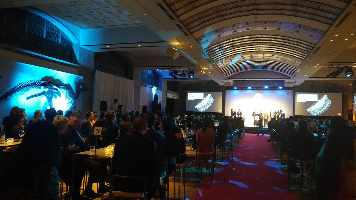 sabetaip's tweet photo. #Dino looks on as @eSightEyewear takes the award for breakthrough #technology #CanadianInnovationAwards @ROMtoronto https://t.co/c4IN65A5gC