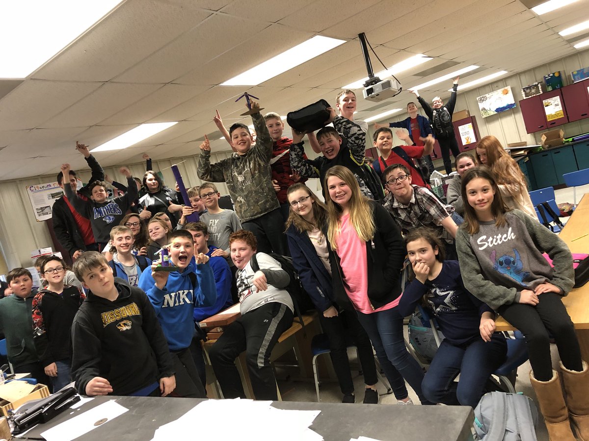 MceScience's tweet photo. Project wind and sky! Cyber Science and Science Adventures combine forces to judge wind turbines prototypes! #MCEPride https://t.co/OjOxNO5Kq6
