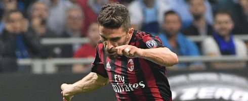 footballitalia's tweet photo. Fabio Borini will "do everything to make it difficult for the Coach to leave me out" after another #ACMilan goal https://t.co/EdB3MdvAqS #MilanLudogorets #ACMLUD #UEL #SerieA https://t.co/8lxayRG0NS