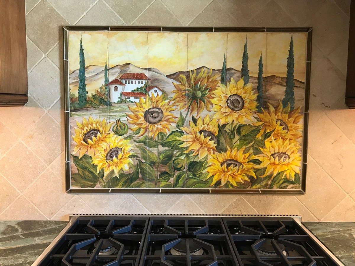 onesourceint's tweet image. We think it's the little touches that make a place feel like home. The hand-painted mural on tumbled marble back splash that we installed for this homeowner does just that. 👌🏼