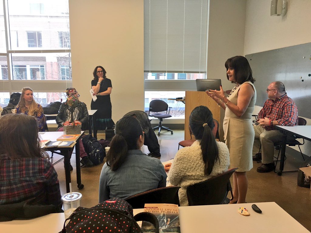SecondLady45's tweet photo. Visited the George Washington University Art Therapy Department &amp; spoke with students about their participation in the Art Therapy Graduate Program. They inspired me! https://t.co/D4Rs4vuwyQ