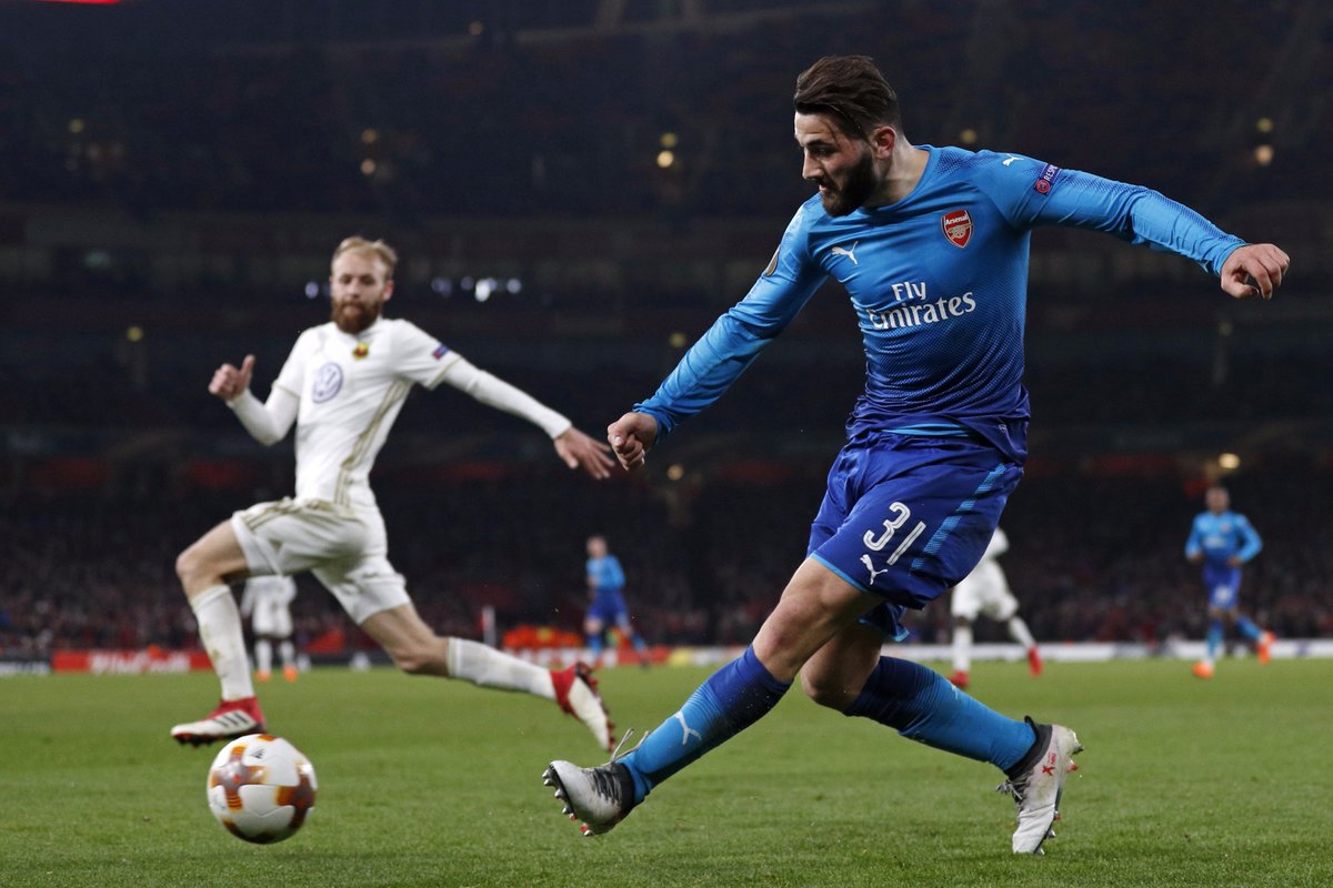 infosportplus's tweet photo. #EuropaLeague

Qualification des favoris pour les 8èmes de finale du @BVB (1-1 à @Atalanta_BC), d'@Arsenal (battu 1-2 à la maison contre @Ostersunds1996) &amp; de @acmilan (succès 1-0) contre @Ludogorets1945. #ATABVB #ACMLUD #AFCvOST #DailySport ⚽️🏆 https://t.co/FTsnGNpLuG