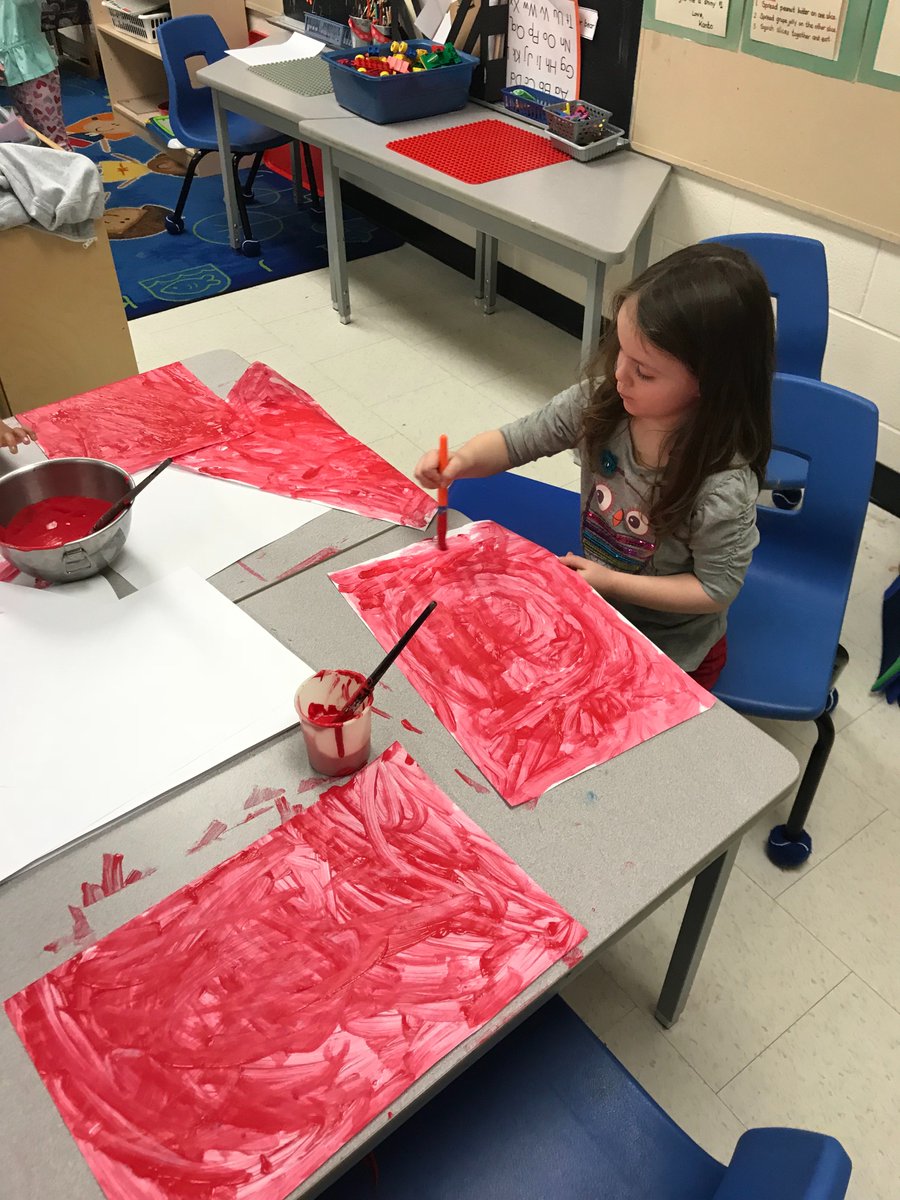 HanoverPS_K3's tweet photo. Co-constructing our new drama centre! #workingtogether #playbasedlearning #Fdk @PeelSchools @larenemms https://t.co/WIj6ooyCk3