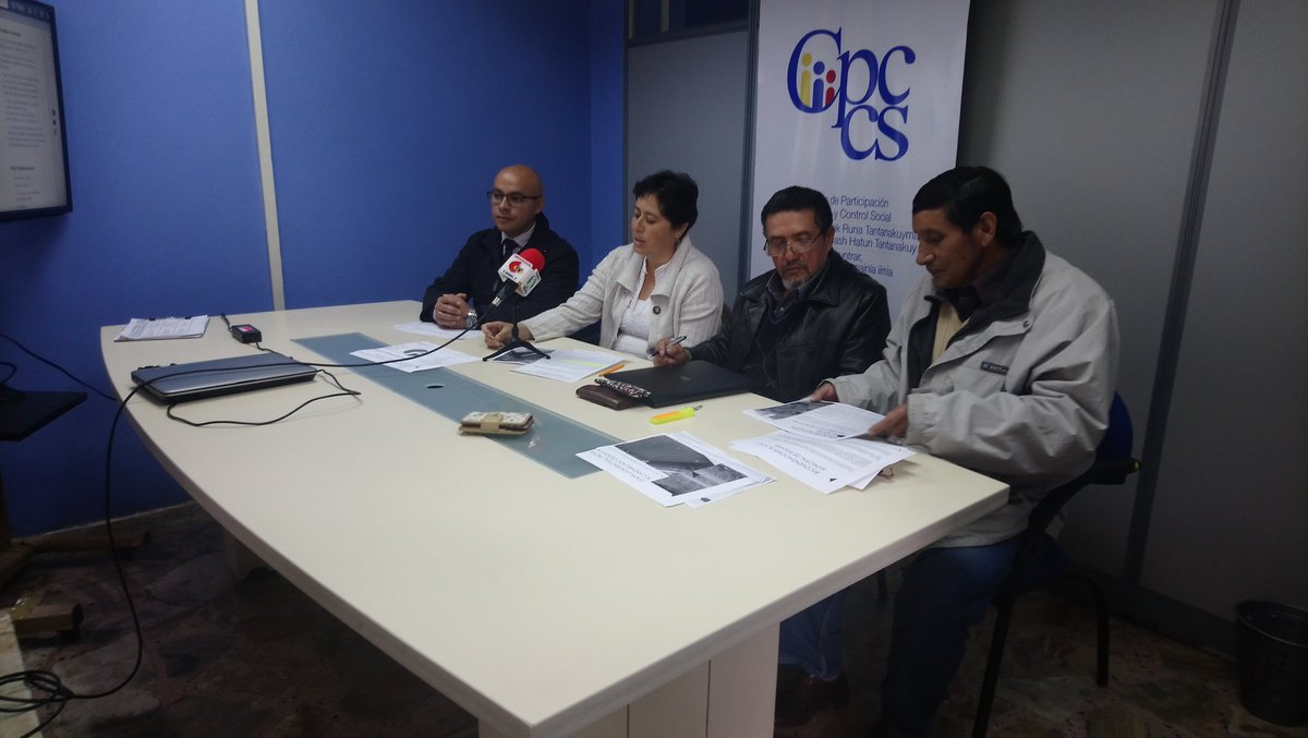 ParticipaCarchi's tweet photo. Veeduría Ciudadana que vigiló estudios, pre contractuales, contractuales de ejecución y de fiscalización del alcantarillado sanitario de la ciudad de Bolívar #Carchi dieron a conocer resultados de su valiosa gestión en beneficio de la ciudadanía de Bolívar Carchi https://t.co/OUWAHHX0Z1